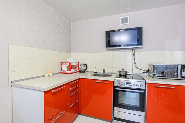 
  Сдам посуточно 2-комн. квартиру, 58 м², Большевистская ул, д. 118
. Фото 4.