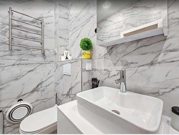 
  Сдам посуточно 2-комн. квартиру, 42 м², Владимира Заровного ул, д. 6/1
. Фото 19.