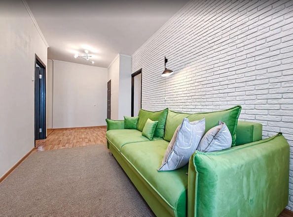 
  Сдам посуточно 2-комн. квартиру, 44 м², Вавилова ул, д. 3
. Фото 2.