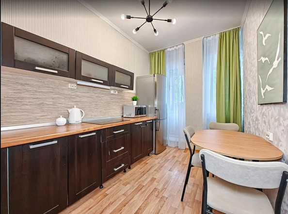 
  Сдам посуточно 2-комн. квартиру, 44 м², Вавилова ул, д. 3
. Фото 11.