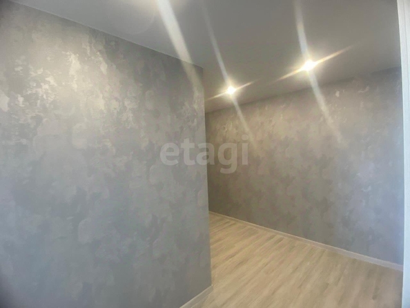 
  Продается 2-комн. квартира, 77 м², Спортивная ул, д. 13
. Фото 31.