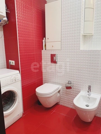 
  Продается 2-комн. квартира, 65 м², Галущака ул, д. 15
. Фото 11.