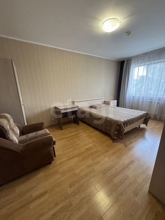 
  Сдается 1-комн. квартира, 38 м², Крылова ул, д. 64/1
. Фото 5.