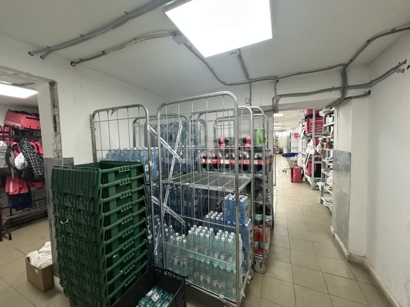 
  Продается торговая площадь, 238 м², Вилюйская ул, д. 24
. Фото 22.