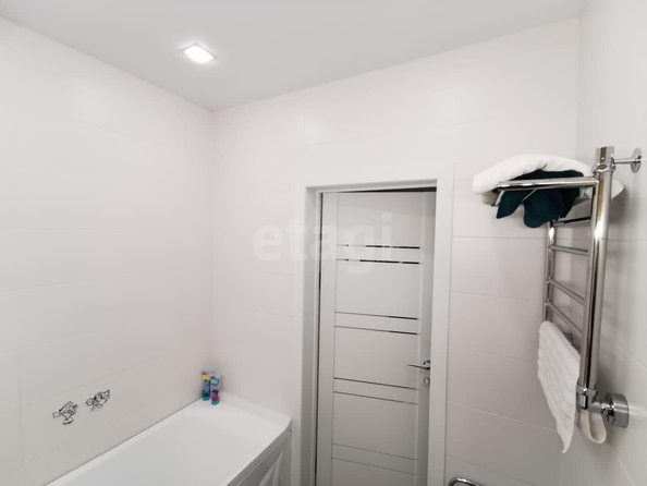 
  Продается 2-комн. квартира, 54.2 м², Семьи Шамшиных ул, д. 12
. Фото 9.