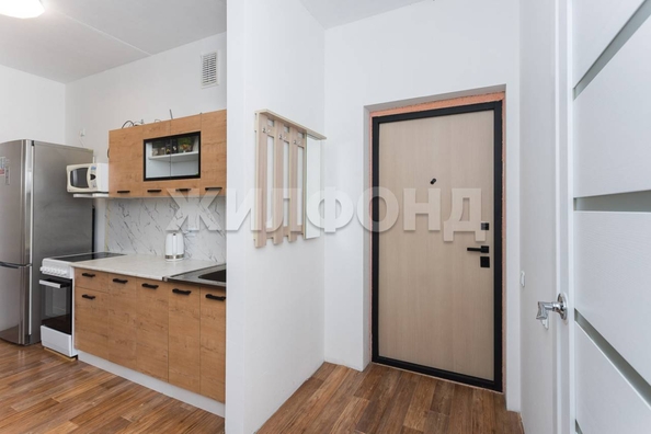 
  Продается 2-комн. квартира, 39 м², 3-й микрорайон, д. 2
. Фото 2.