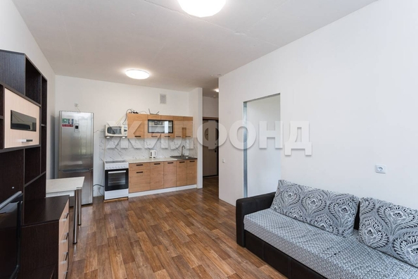 
  Продается 2-комн. квартира, 39 м², 3-й микрорайон, д. 2
. Фото 6.