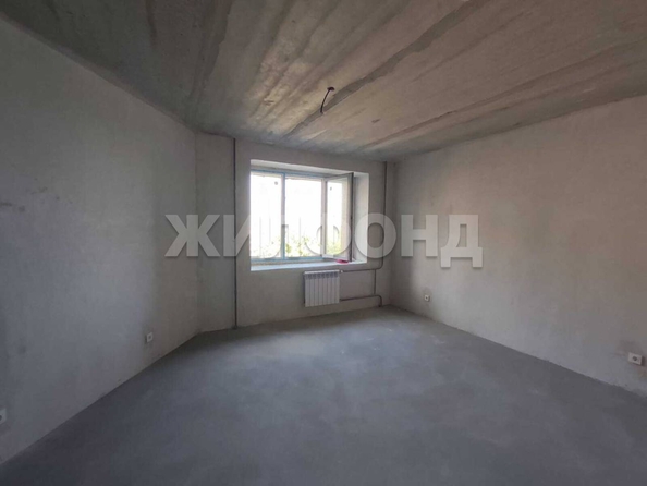 
  Продается 2-комн. квартира, 67.3 м², Есенина ул, д. 67
. Фото 3.