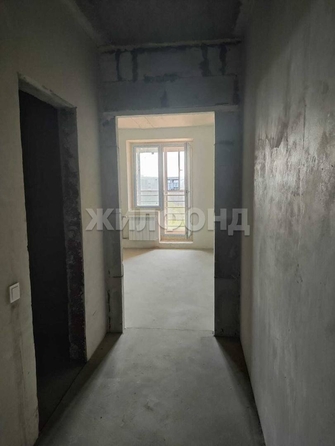 
  Продается 2-комн. квартира, 67.3 м², Есенина ул, д. 67
. Фото 6.