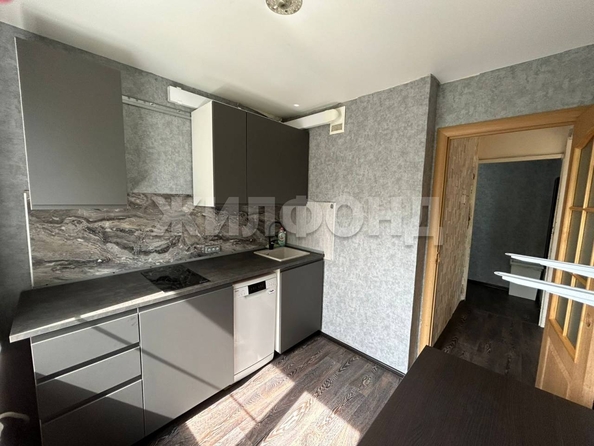
  Продается 2-комн. квартира, 44.5 м², Новогодняя ул, д. 18
. Фото 5.