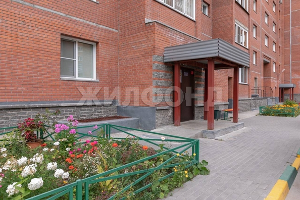 
  Продается 3-комн. квартира, 76.7 м², 2-я Обская ул, д. 69/2
. Фото 10.