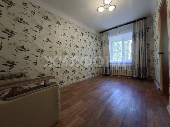 
  Продается 3-комн. квартира, 54.5 м², Калинина ул, д. 22
. Фото 7.
