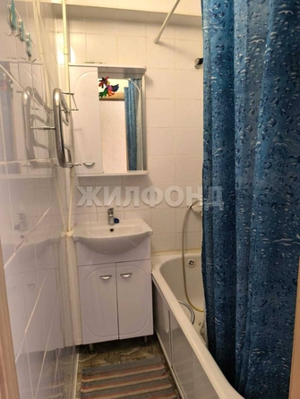
  Продается 3-комн. квартира, 46.2 м², Петухова ул, д. 108
. Фото 10.