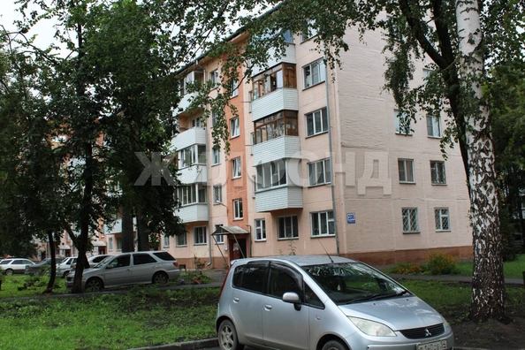 
  Продается 3-комн. квартира, 46.2 м², Петухова ул, д. 108
. Фото 14.