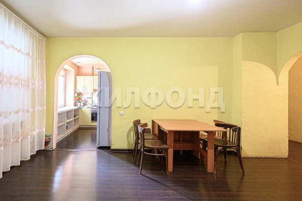 
  Продается 4-комн. квартира, 64.3 м², Дуси Ковальчук ул, д. 181а
. Фото 1.