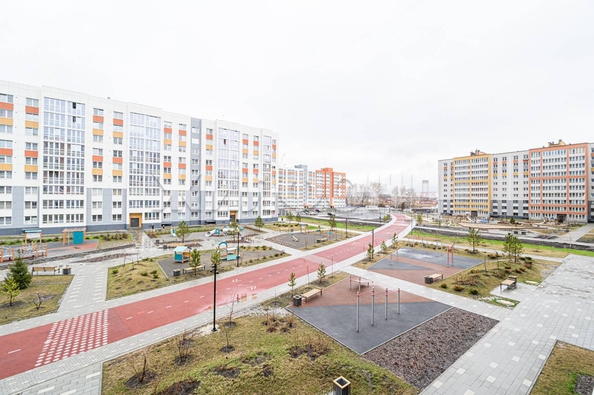 
  Продается 2-комн. квартира, 50.1 м², 3-й микрорайон, д. 15
. Фото 23.