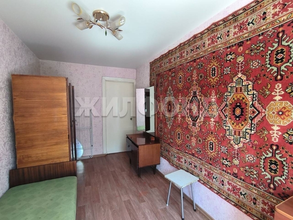 
  Продается 2-комн. квартира, 43 м², Блюхера ул, д. 33
. Фото 4.