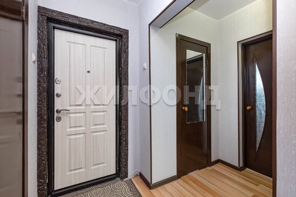 
  Продается 2-комн. квартира, 56.8 м², В. Высоцкого ул, д. 52/3
. Фото 8.