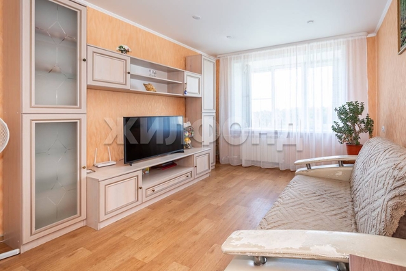 
  Продается 2-комн. квартира, 48 м², Солидарности ул, д. 72
. Фото 5.
