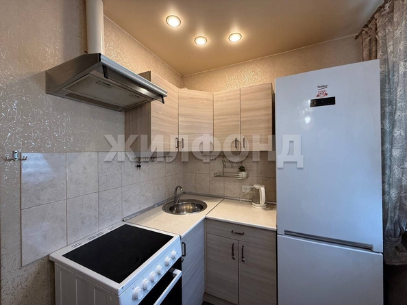
  Продается 2-комн. квартира, 40.7 м², Фасадная ул, д. 25
. Фото 1.