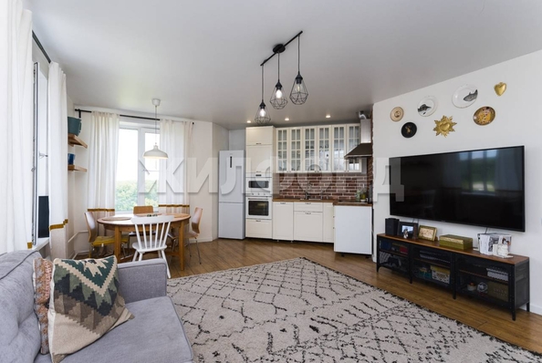 
  Продается 3-комн. квартира, 79.1 м², Краснообск, д. 113
. Фото 2.