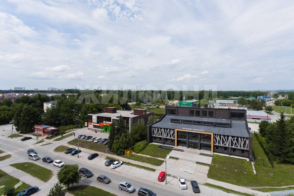 
  Продается 3-комн. квартира, 79.1 м², Краснообск, д. 113
. Фото 12.