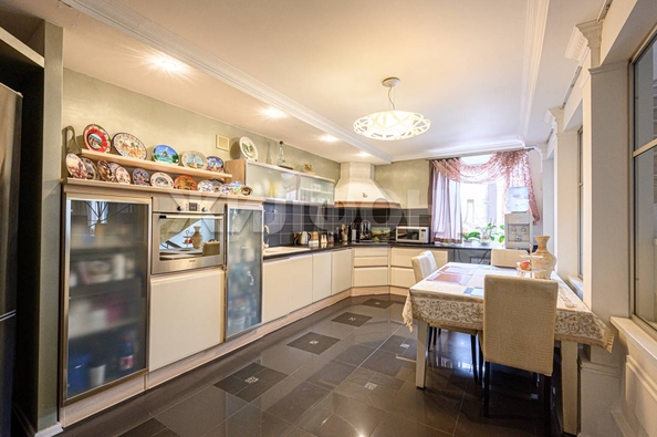 
  Продается дом, 292.7 м², Новосибирск
. Фото 18.