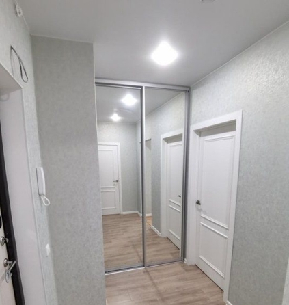
  Сдам 1-комн. квартиру, 42 м², Бориса Богаткова ул, д. 260/1
. Фото 2.