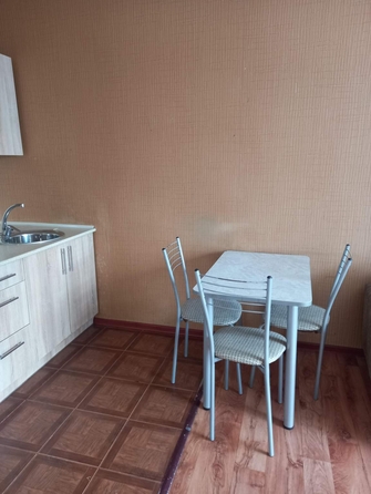 
  Сдается 1-комн. квартира, 32.5 м², Татьяны Снежиной ул
. Фото 2.