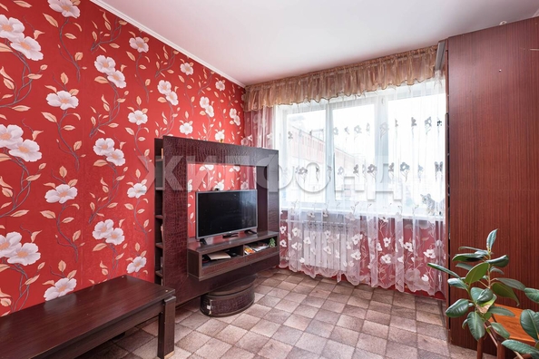 
  Продается 3-комн. квартира, 60 м², Комсомольская ул, д. 4
. Фото 12.
