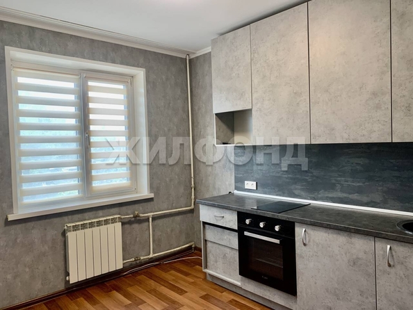 
  Продается 4-комн. квартира, 77.5 м², Немировича-Данченко ул, д. 120/3
. Фото 2.
