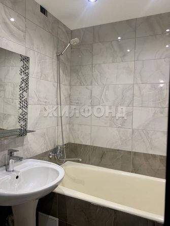 
  Продается 4-комн. квартира, 77.5 м², Немировича-Данченко ул, д. 120/3
. Фото 10.