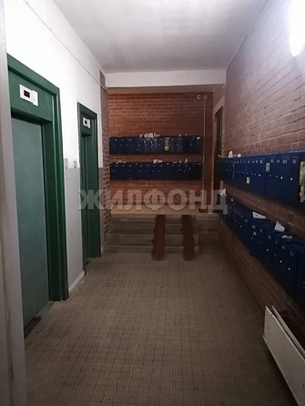 
  Продается 1-комн. квартира, 36.6 м², Толбухина ул, д. 2
. Фото 7.