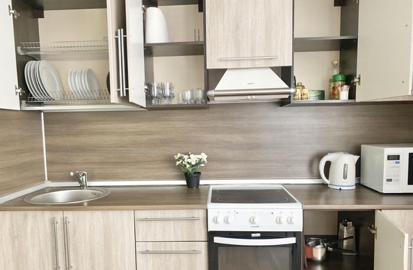 
  Сдам 1-комн. квартиру, 42 м², Урицкого ул, д. 6
. Фото 2.