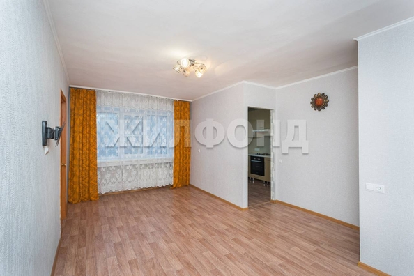
  Продается 2-комн. квартира, 42.7 м², Степная ул, д. 55
. Фото 3.