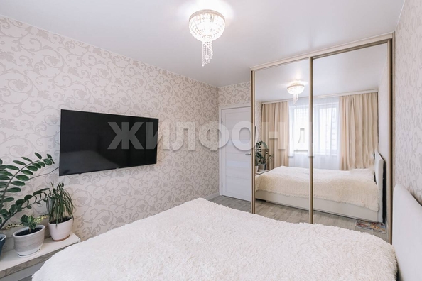 
  Продается 2-комн. квартира, 59 м², Петухова ул, д. 156
. Фото 13.