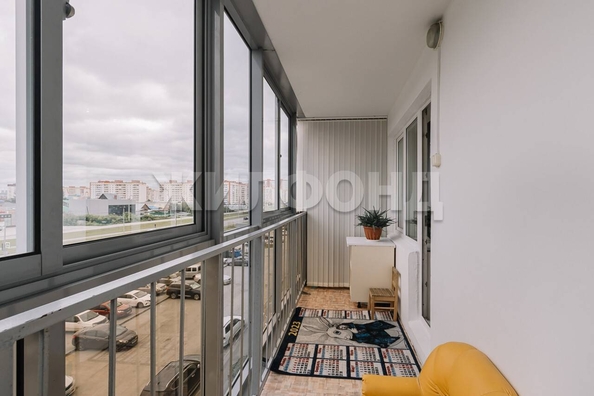 
  Продается 2-комн. квартира, 59 м², Петухова ул, д. 156
. Фото 27.