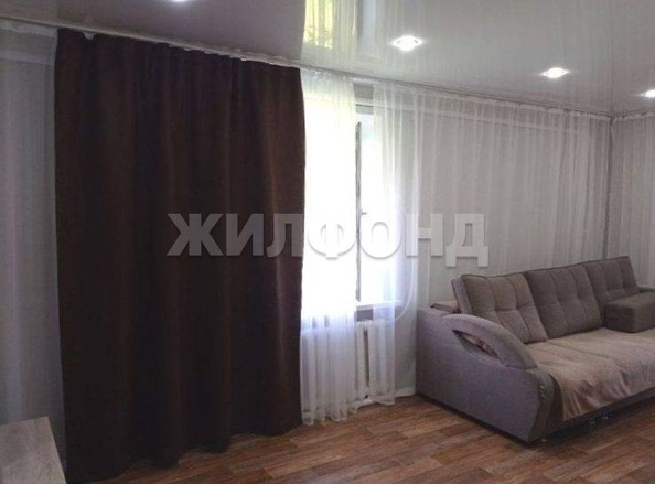 
  Продается 3-комн. квартира, 64.1 м², Школьная ул, д. 7
. Фото 4.