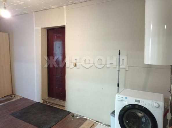 
  Продается 3-комн. квартира, 64.1 м², Школьная ул, д. 7
. Фото 8.