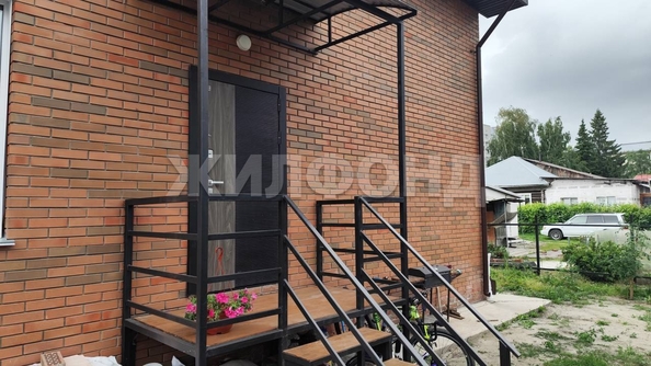 
  Продается дом, 103.4 м², Новосибирск
. Фото 2.
