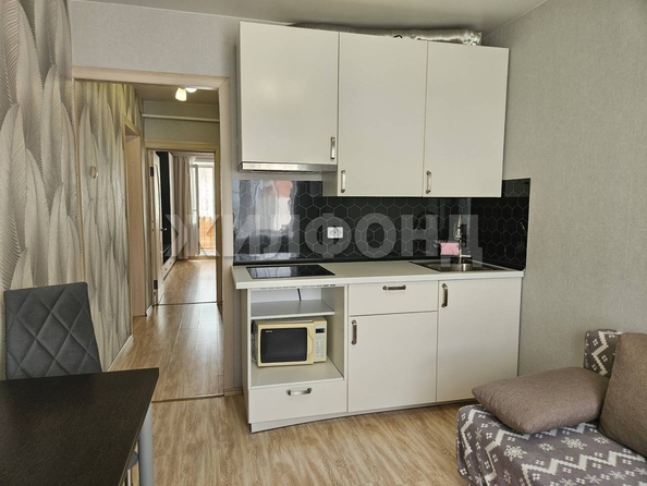 
  Продается 1-комн. квартира, 37.4 м², Ключ-Камышенское Плато ул, д. 26
. Фото 2.