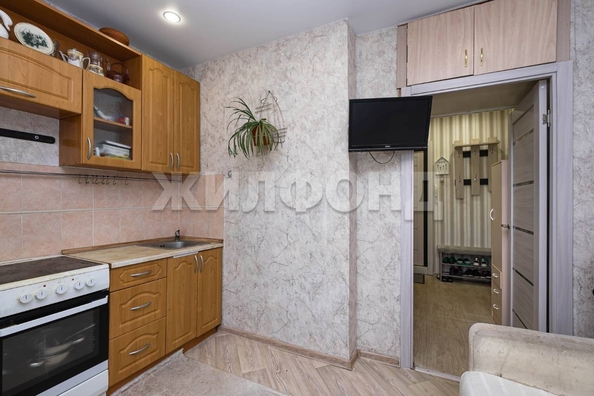 
  Продается 1-комн. квартира, 38 м², Курчатова ул, д. 11
. Фото 3.
