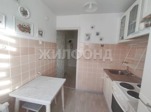 
  Продается 2-комн. квартира, 42.8 м², Революции ул, д. 6
. Фото 8.