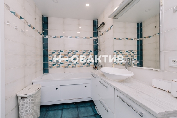 
  Продается 3-комн. квартира, 60 м², Владимира Заровного ул, д. 26/1
. Фото 19.