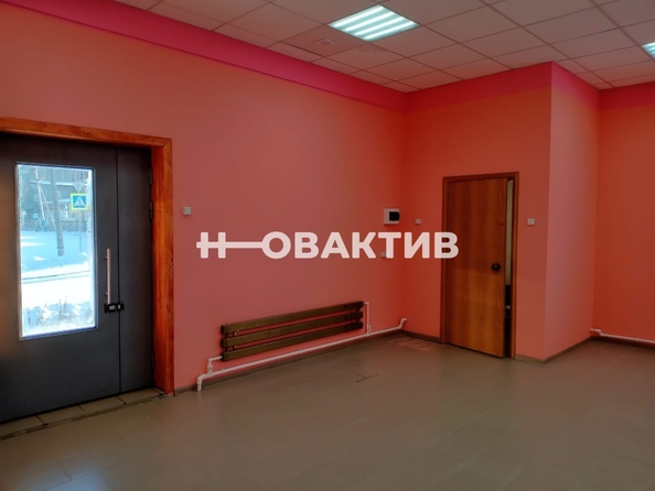 
  Продается универсальное помещение, 89 м², Каклемина ул, д. 21
. Фото 8.