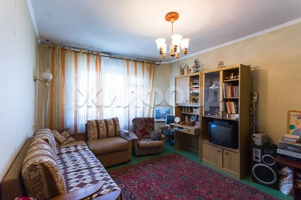 
  Продается 3-комн. квартира, 62.7 м², Рассветная ул, д. 17
. Фото 3.