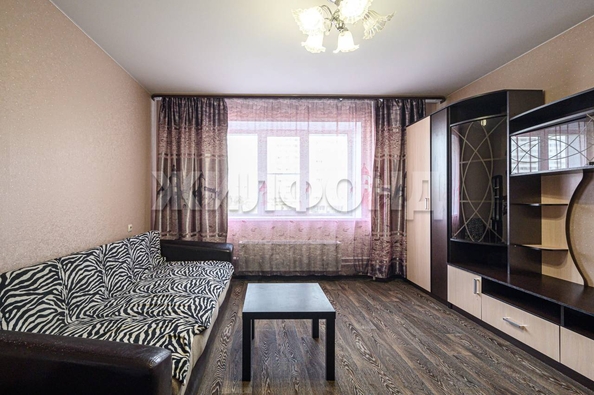 
  Продается 1-комн. квартира, 35.6 м², Виктора Уса ул, д. 1
. Фото 4.