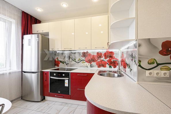 
  Продается 1-комн. квартира, 34.8 м², Бориса Богаткова ул, д. 260/1
. Фото 10.