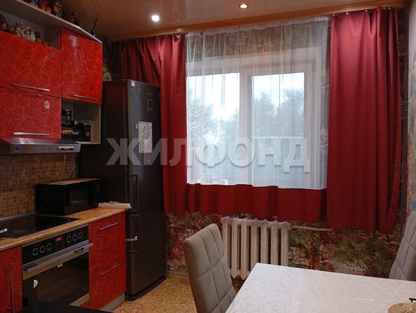 
  Продается 3-комн. квартира, 63.5 м², Военный городок ул, д. 138
. Фото 12.