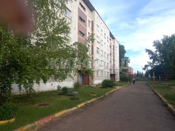 
  Продается 3-комн. квартира, 63.5 м², Военный городок ул, д. 138
. Фото 18.